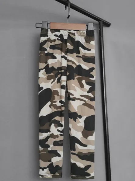 Girls Camo Always Looks Good Leggings