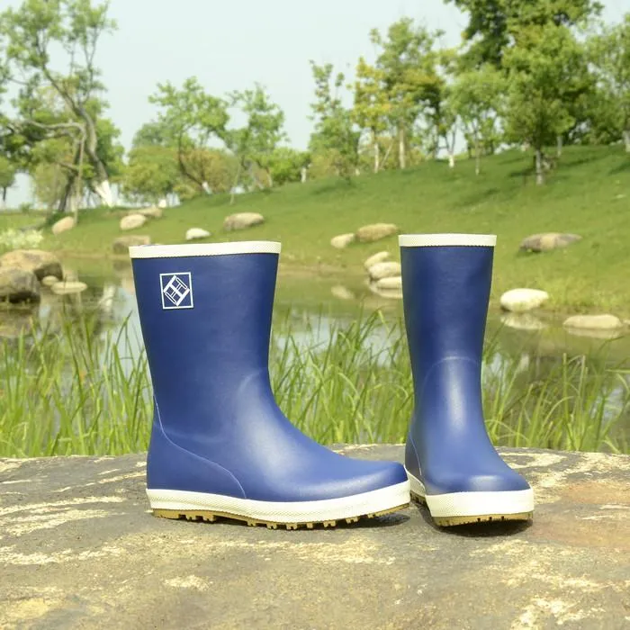 Women's mid calf anti-slip rain boots natural rubber rain boots